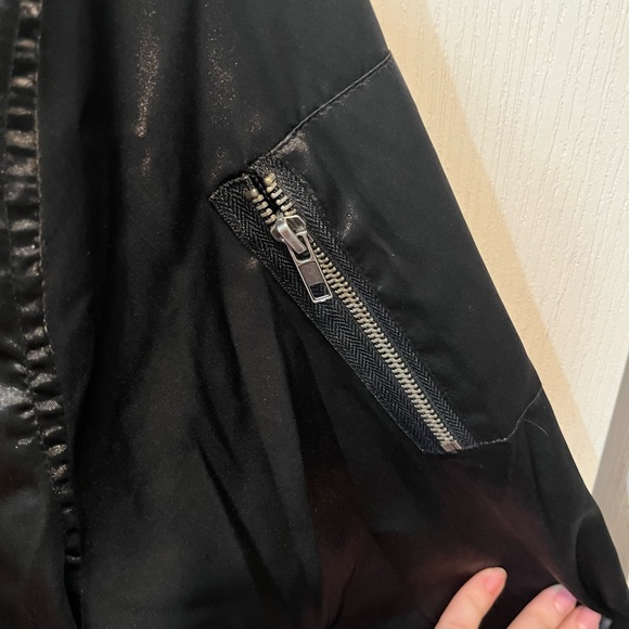 Dungeons & Dragons Prince Of Demons Demogorgon Satin Like Varsity Jacket Large - Picture 8 of 9